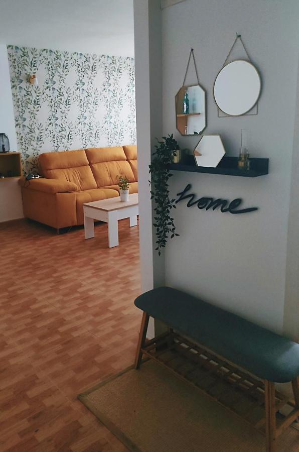 Apartamento Jerez Sur - Con Piscina Y Garaje Apartment เฮเรซ เด ลาฟรอนเตรา ภายนอก รูปภาพ