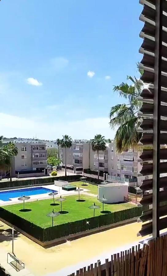 Apartamento Jerez Sur - Con Piscina Y Garaje Apartment เฮเรซ เด ลาฟรอนเตรา ภายนอก รูปภาพ